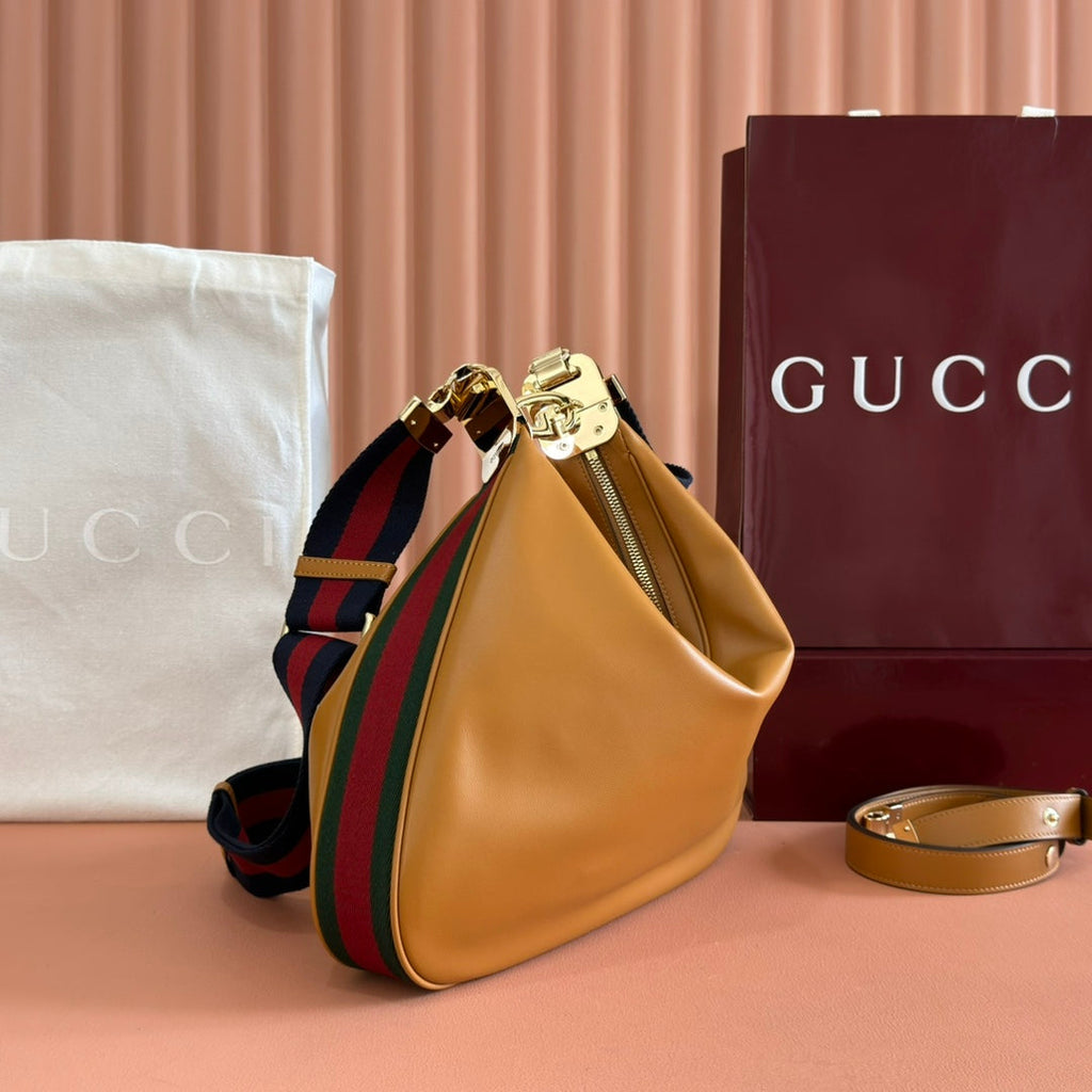 Gucci 25S Attache Shoulder Bag 35 cm in Brown Calfskin