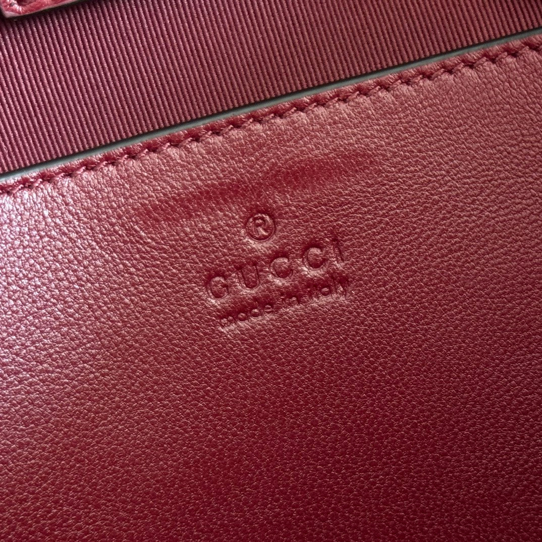 Gucci 25S Small Tote Bag 29 cm in Dark Red Calfskin with Gold Hardware
