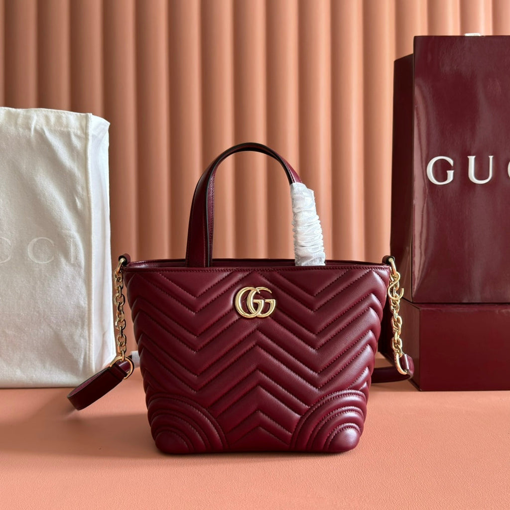 Gucci 25S Small Tote Bag 29 cm in Dark Red Calfskin with Gold Hardware