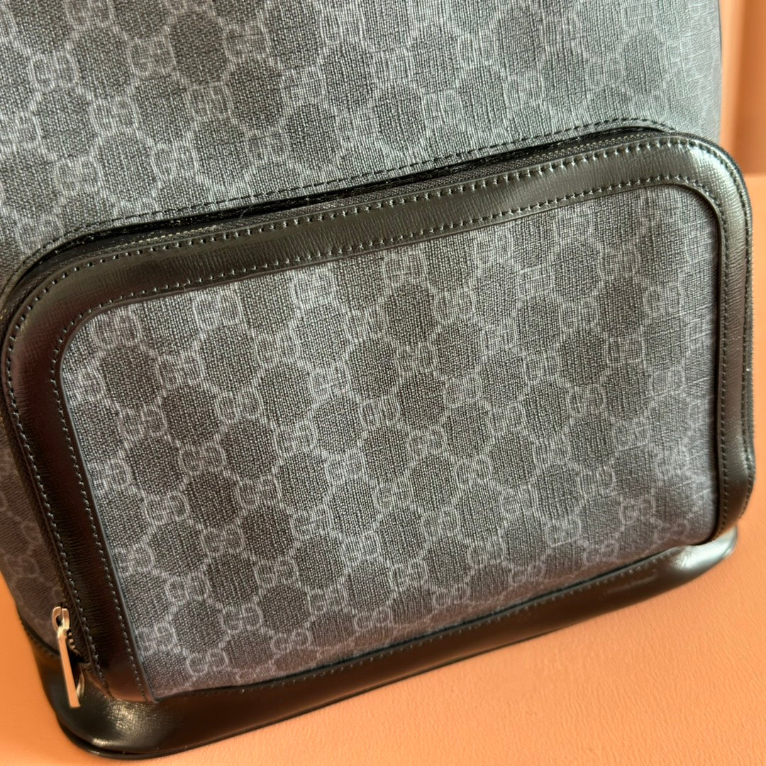 Gucci 25S Supreme Backpack 41 cm in Dark Slate Gray Calfskin