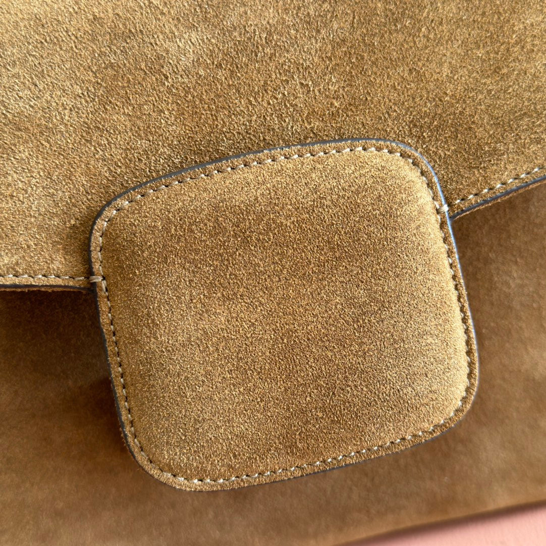 Gucci 25S Horsebit 1955 30 cm in Brown Suede with Gold Hardware Bag