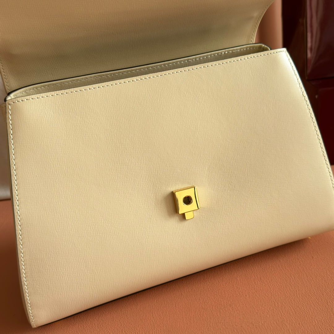 Gucci 25S Horsebit 1955 Medium Shoulder Bag 29 cm in Cream White Calfskin with Gold Hardware