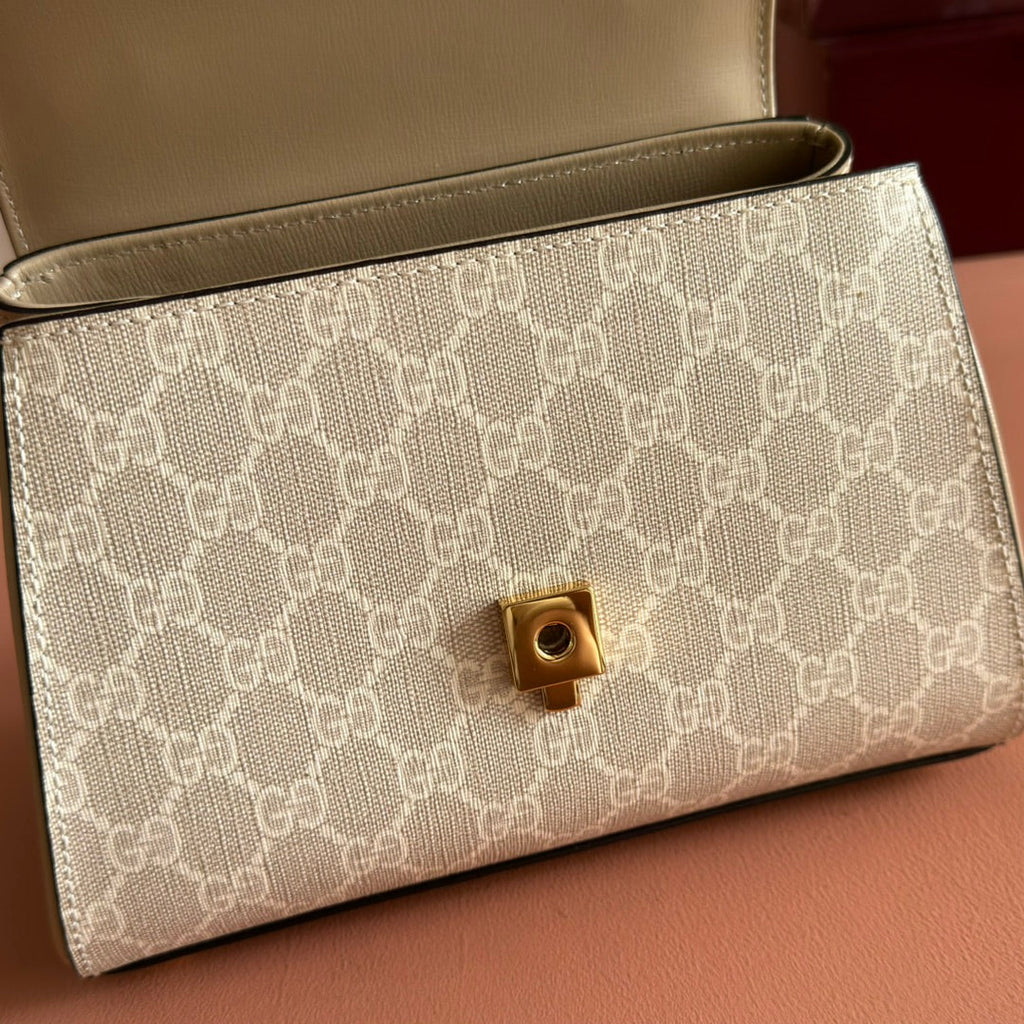 Gucci 25S Horsebit 1955 Medium Shoulder Bag 29 cm in Beige Monogram Calfskin with Gold Hardware