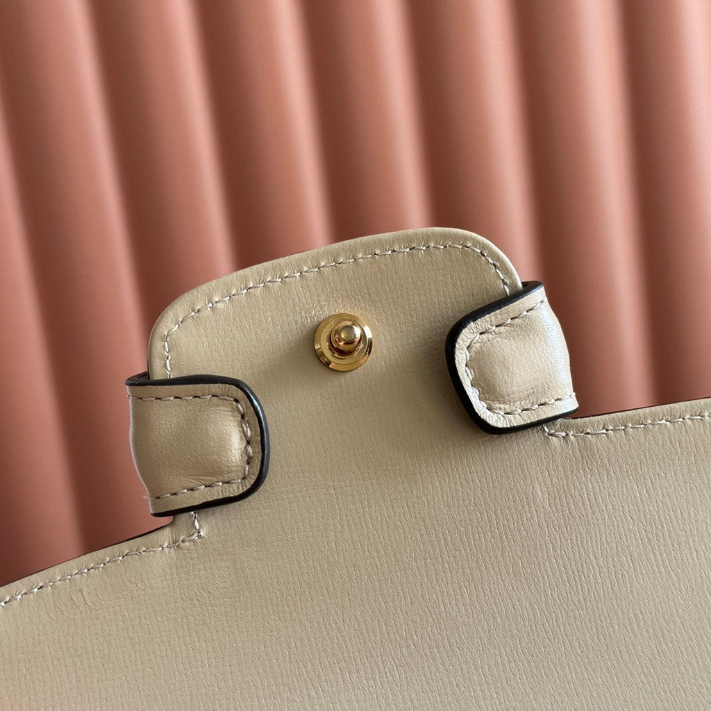 Gucci 25S Horsebit 1955 Medium Shoulder Bag 29 cm in Beige Monogram Calfskin with Gold Hardware