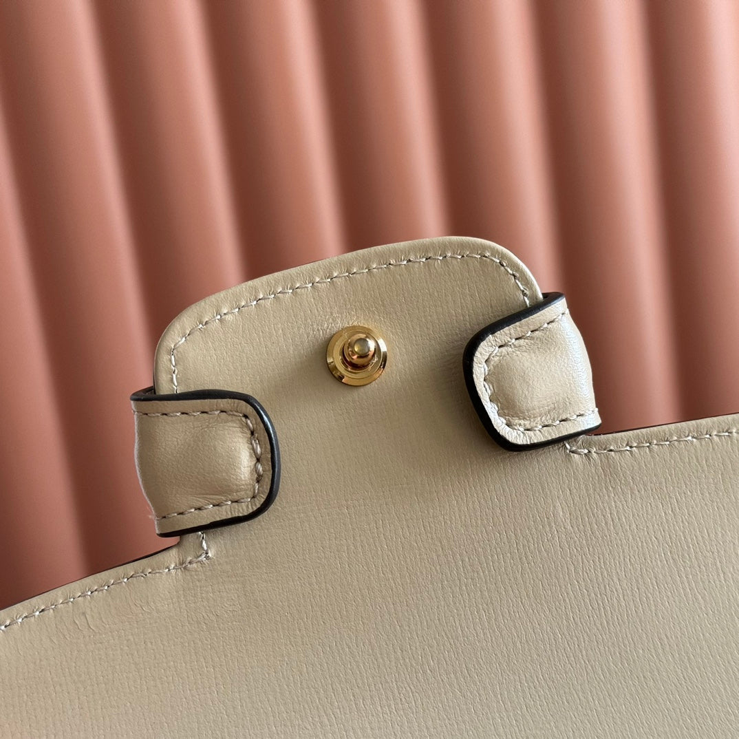 Gucci 25S Horsebit 1955 Medium Shoulder Bag 29 cm in Beige Monogram Calfskin with Gold Hardware