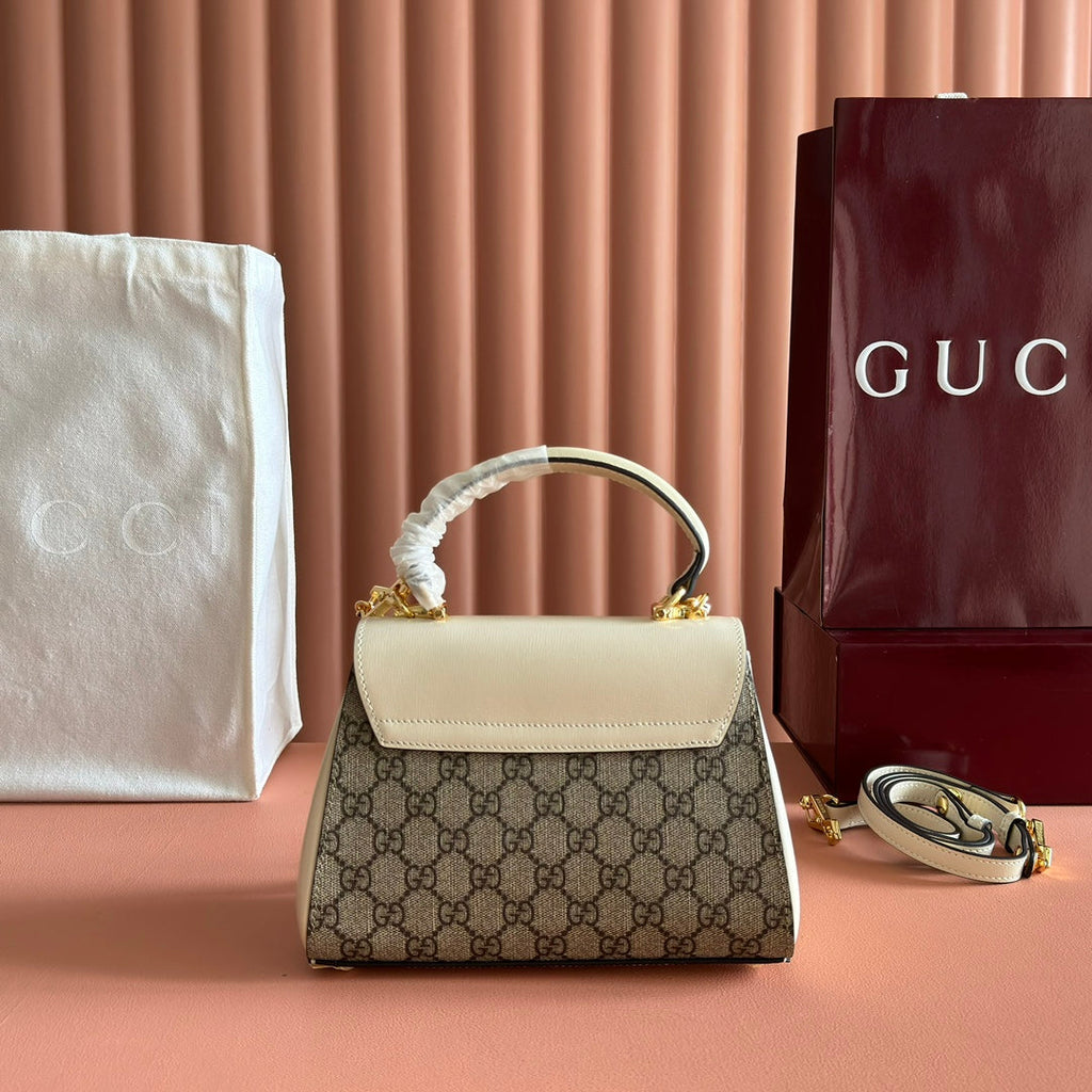 Gucci 25S Horsebit 1955 Medium Shoulder Bag 22 cm in Beige Canvas and Cream White Calfskin with Gold Hardware
