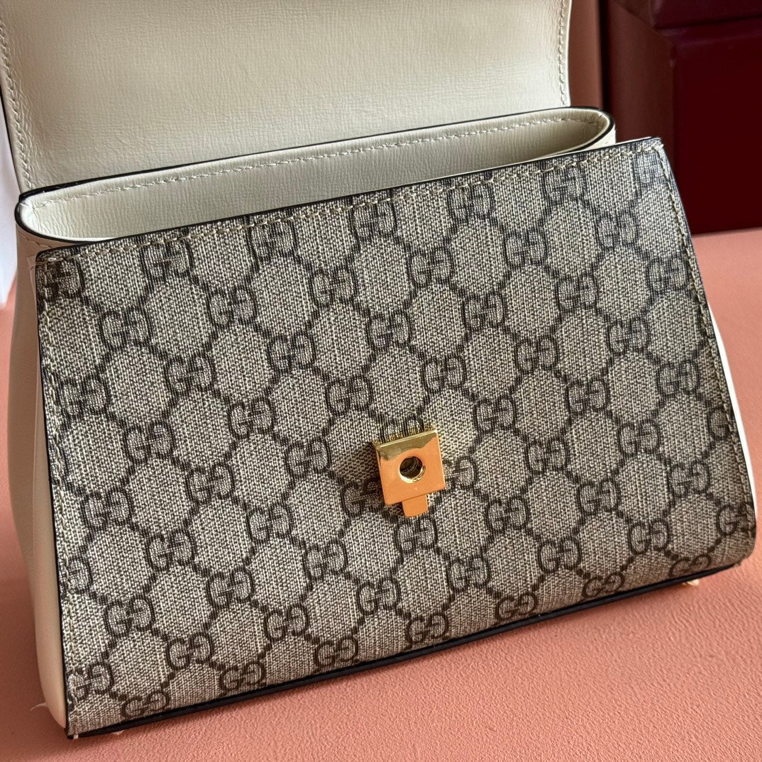 Gucci 25S Horsebit 1955 Medium Shoulder Bag 22 cm in Beige Canvas and Cream White Calfskin with Gold Hardware