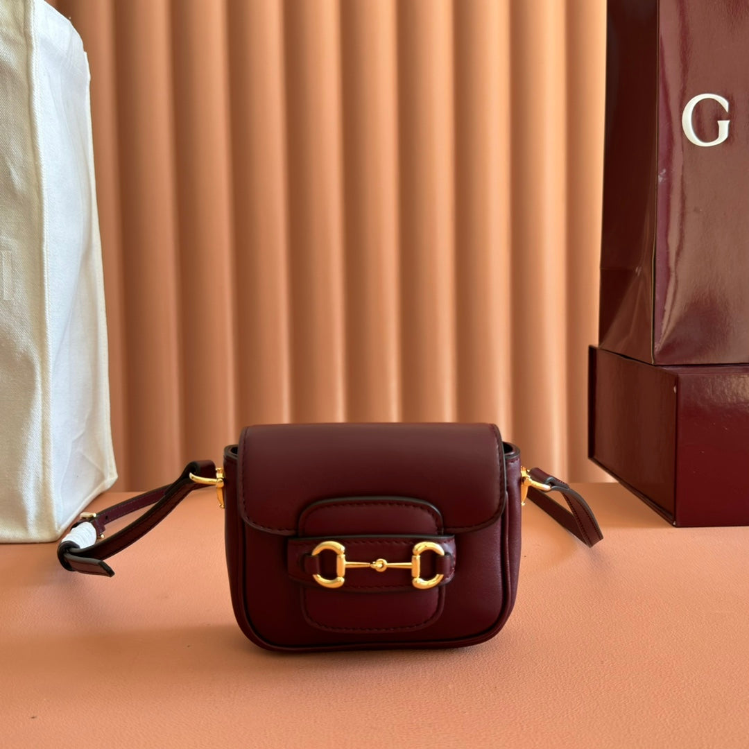 Gucci 26S Horsebit 1955 Bag 13 in Dark Red Calfskin