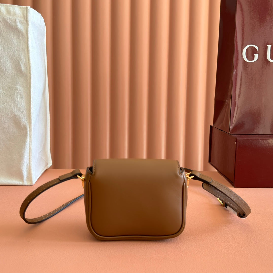 Gucci 26S Horsebit 1955 Bag 13 in Brown Calfskin