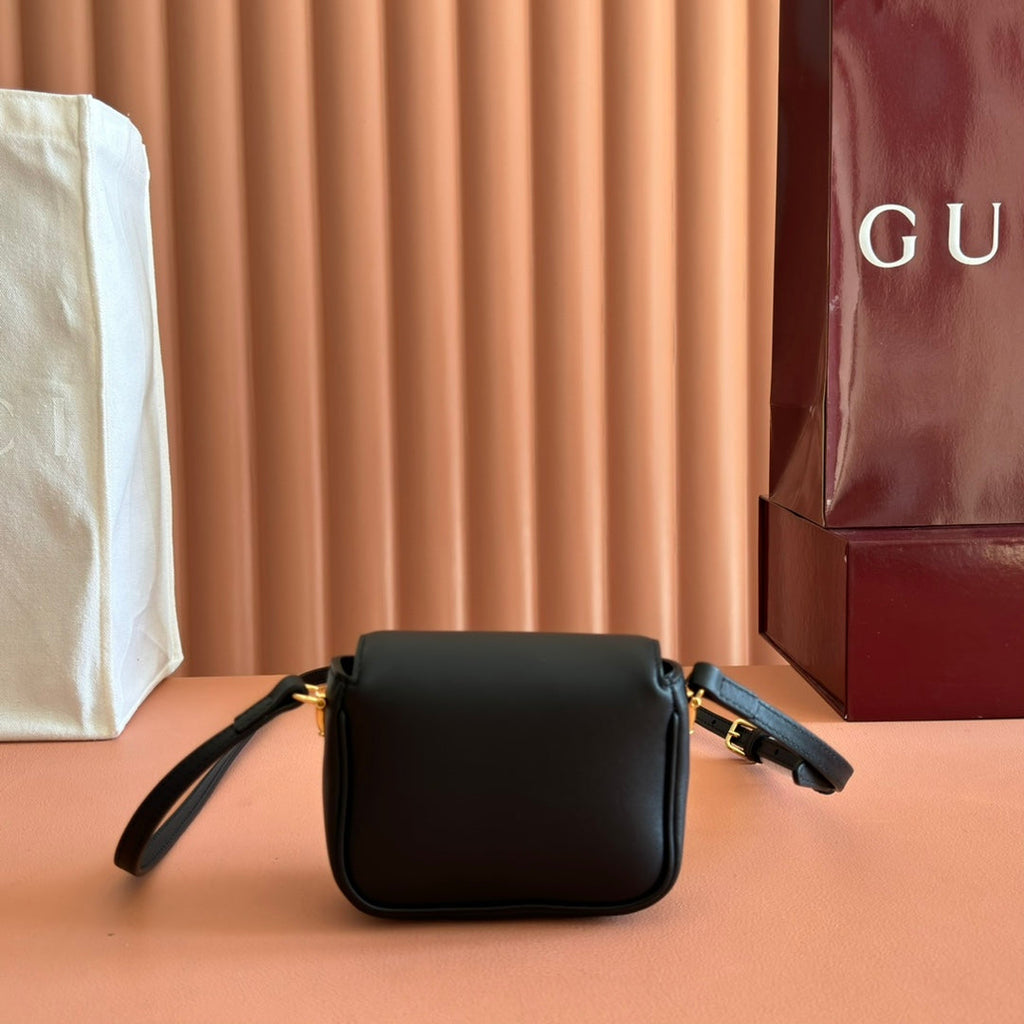 Gucci 26S Horsebit 1955 Bag 13 in Black Calfskin