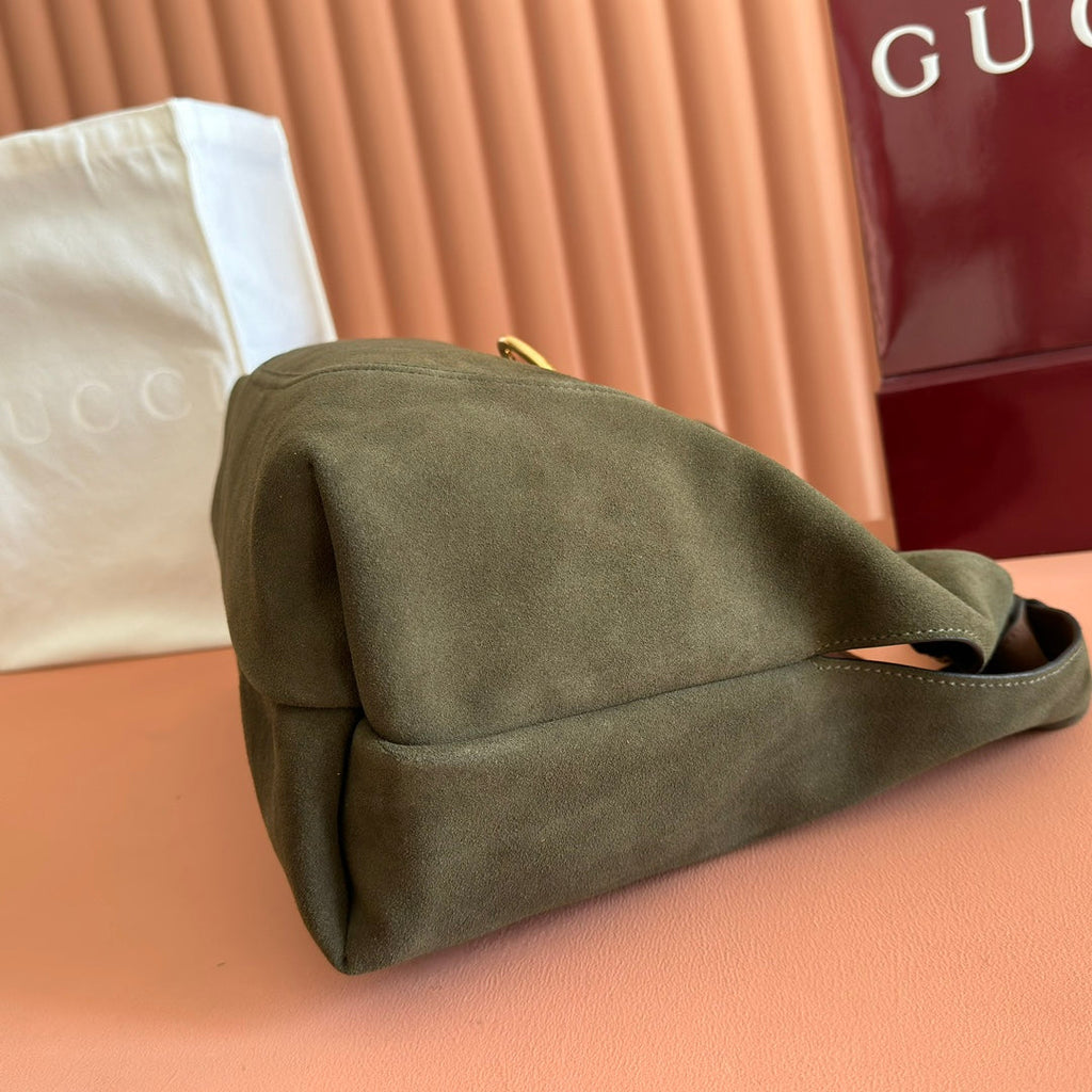 Gucci 26S Softbit Shoulder Bag 46 in Dark Olive Green Suede