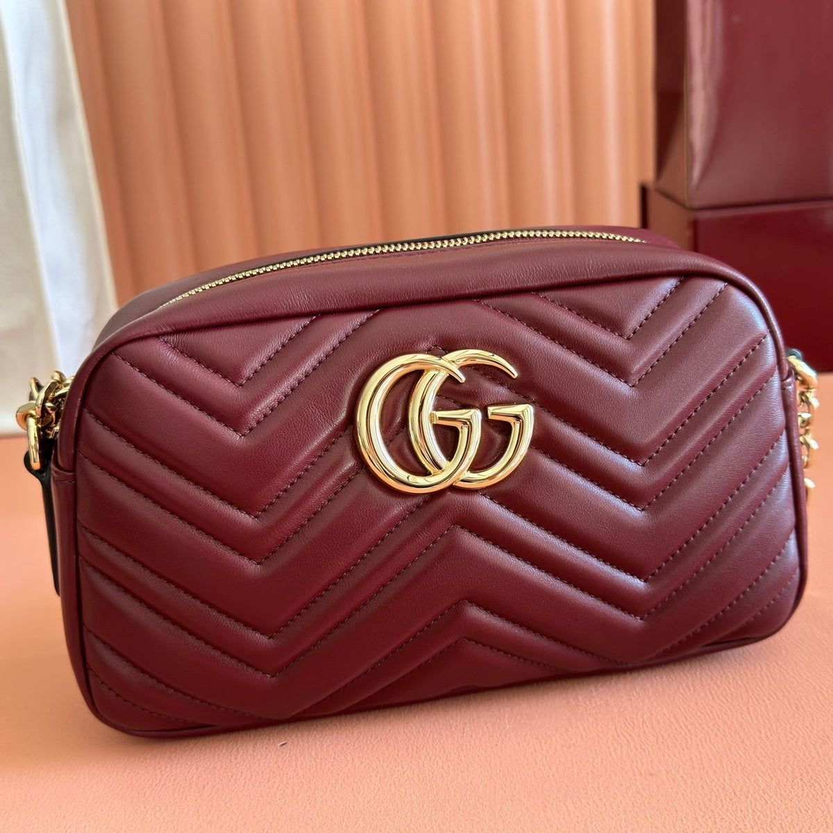 Gucci 26S Marmont Shoulder Bag 24 in Dark Red Calfskin