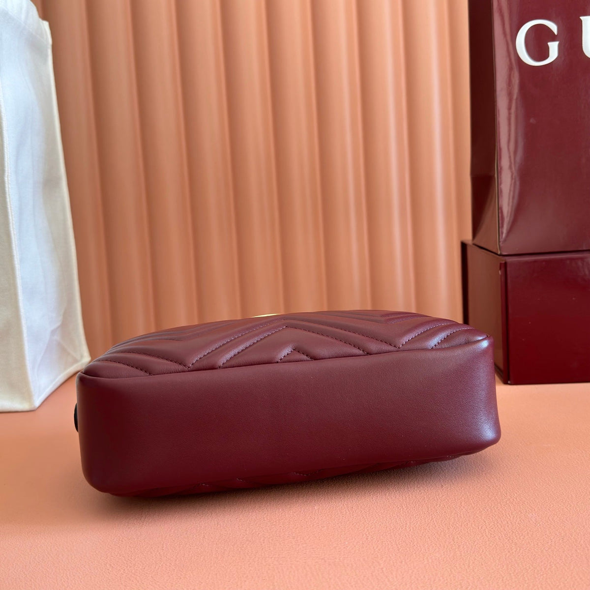 Gucci 26S Marmont Shoulder Bag 24 in Dark Red Calfskin