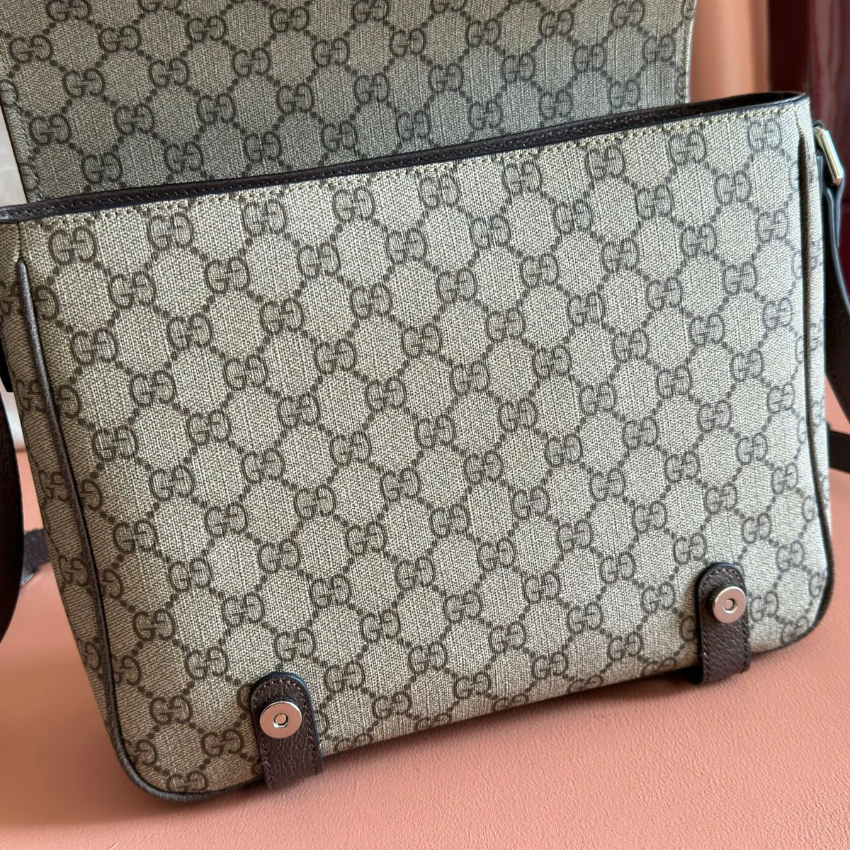 Gucci 26S Messenger Crossbody Bag 28 in Dark Beige and Brown Canvas