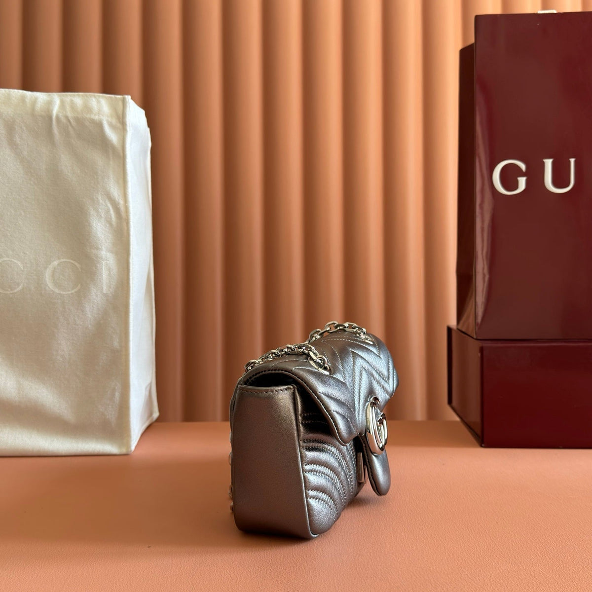 Gucci 26S Marmont Bag 22 in Warm Gray Brown Lambskin