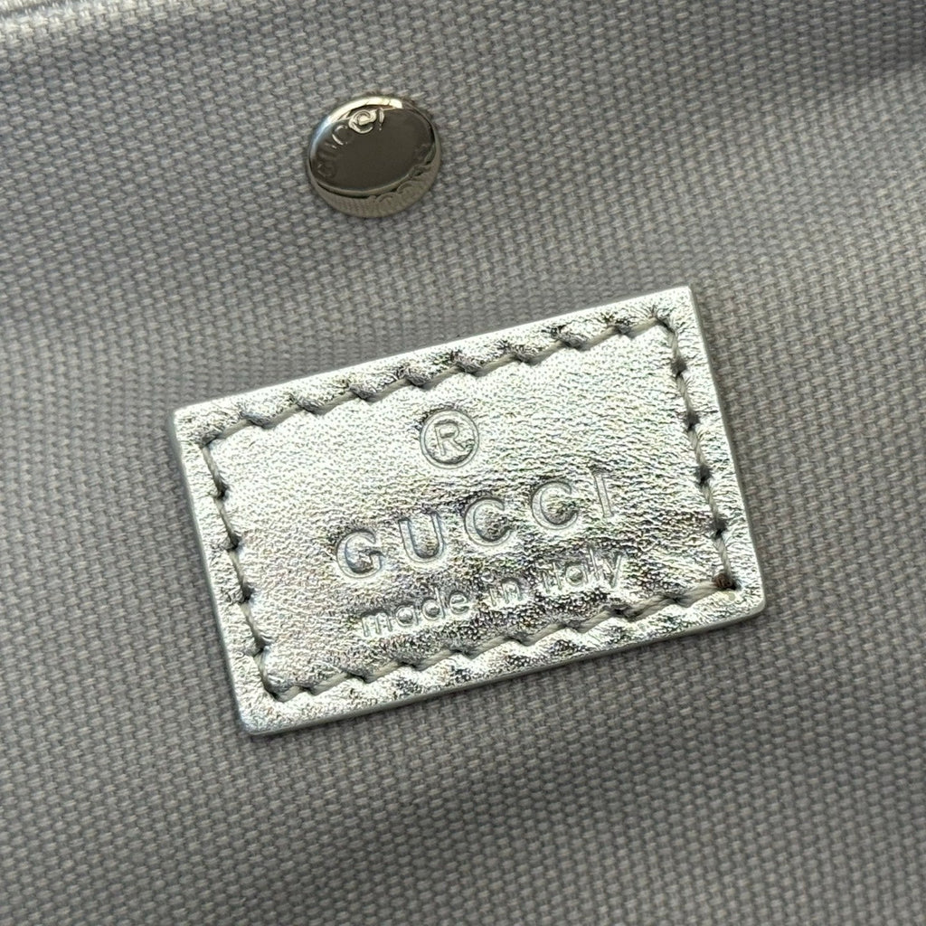 Gucci 26S Emblem Bucket Bag 19 in Beige and Silver Canvas