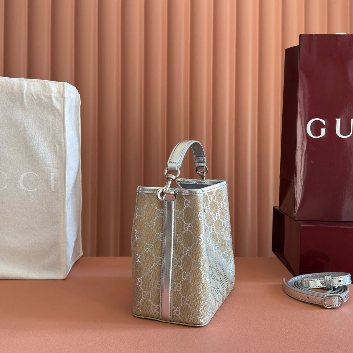 Gucci 26S Emblem Bucket Bag 19 in Beige and Silver Canvas
