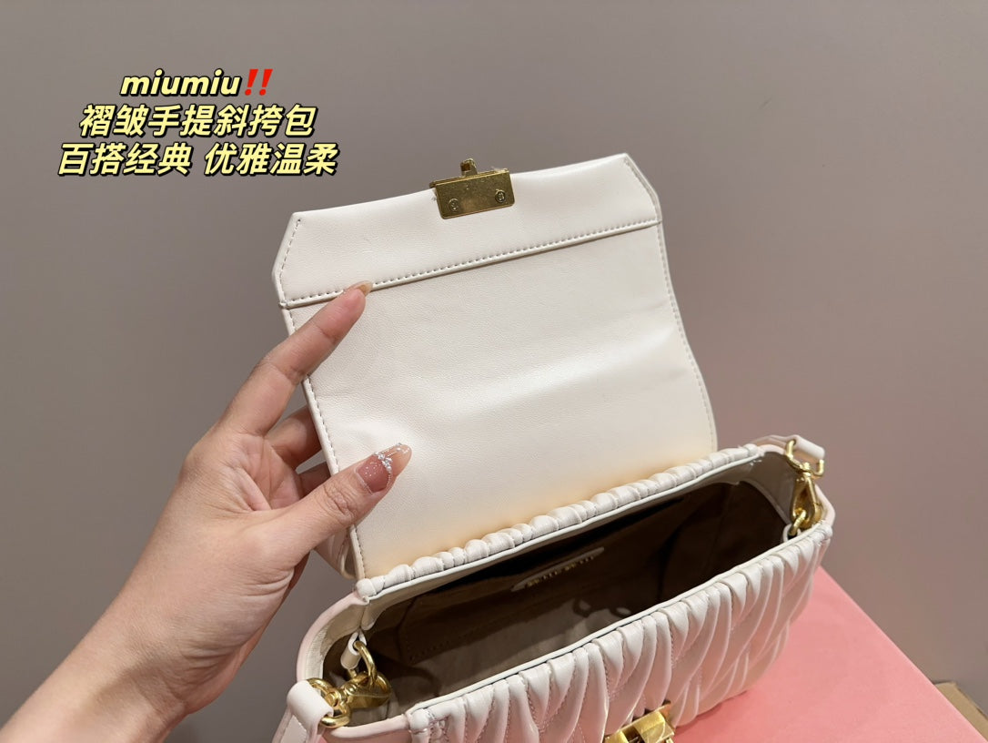 Handbag 20 in White Calfskin