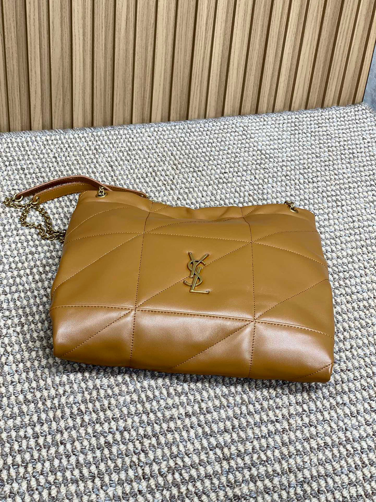 Saint Laurent Drawstring Chain Strap Shoulder Bag 39 in Tortilla Brown Quilted Calfskin