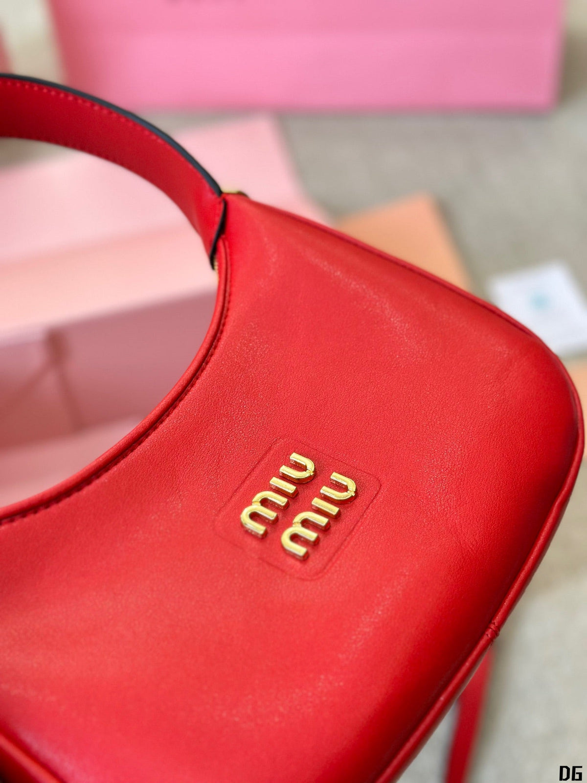 Hobo 20 Bag in Cherry Red Calfskin