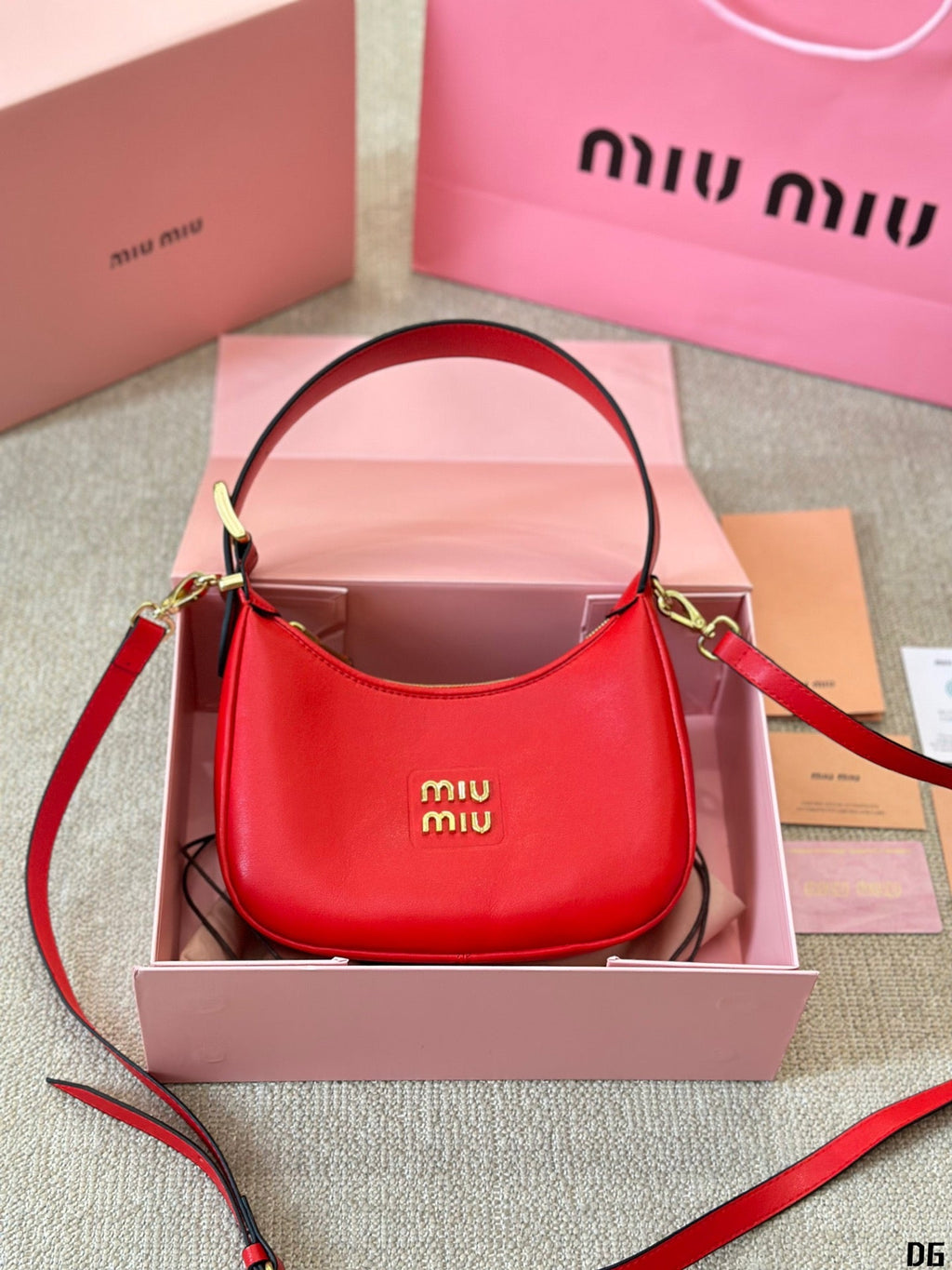 Hobo 20 Bag in Cherry Red Calfskin