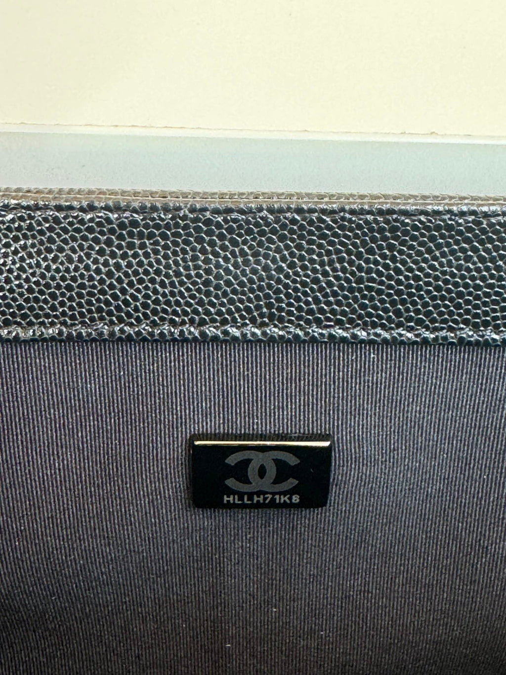 Chanel Boy 25S 25 cm in Black Lambskin Bag