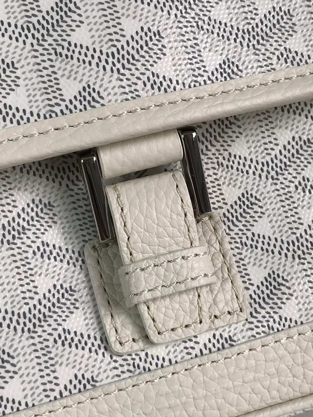 Goyard Grand Bleu 16 in White Goyardine Canvas and Lambskin Bag