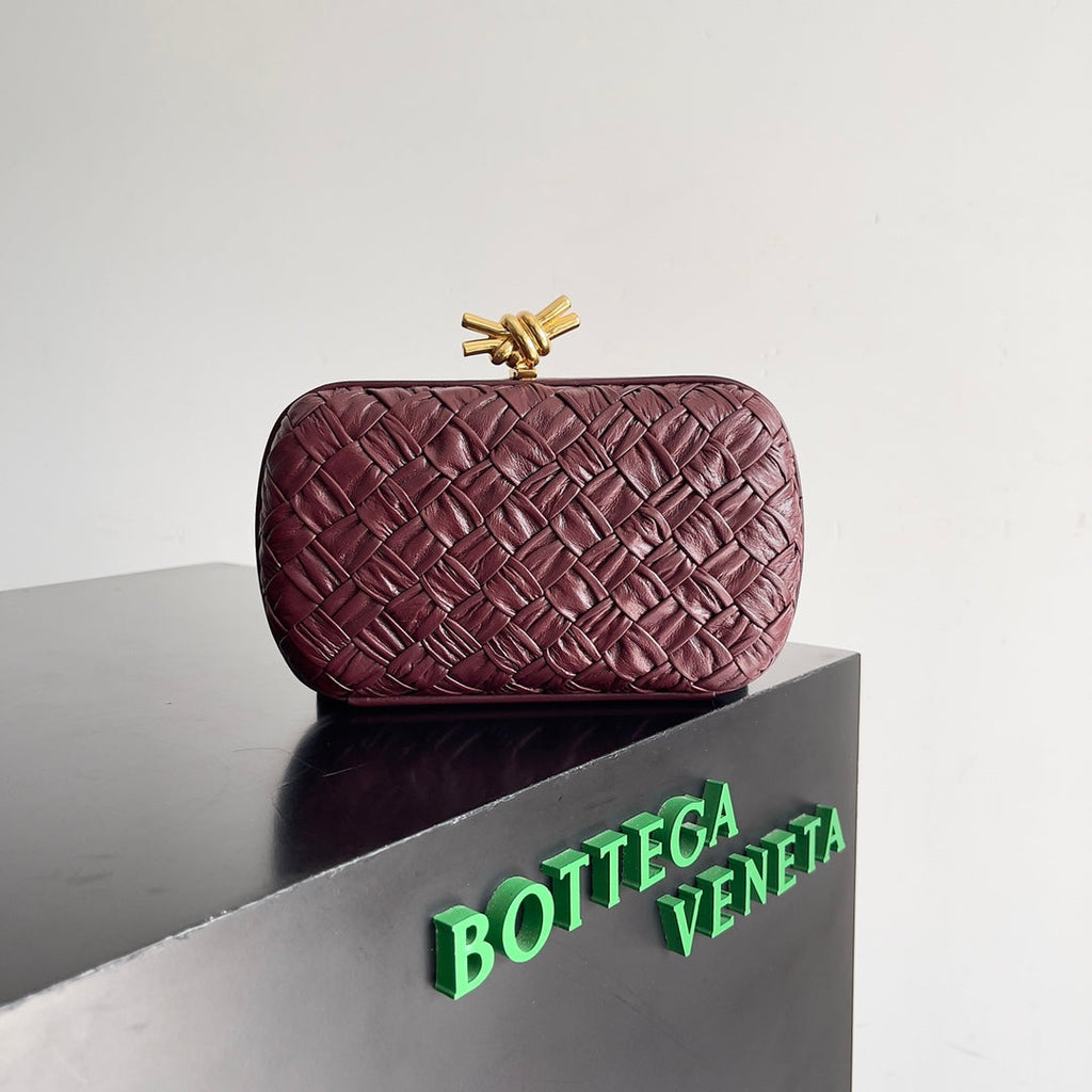 Bottega Veneta Classic Knot 20 in Plum Purple Lambskin Bag