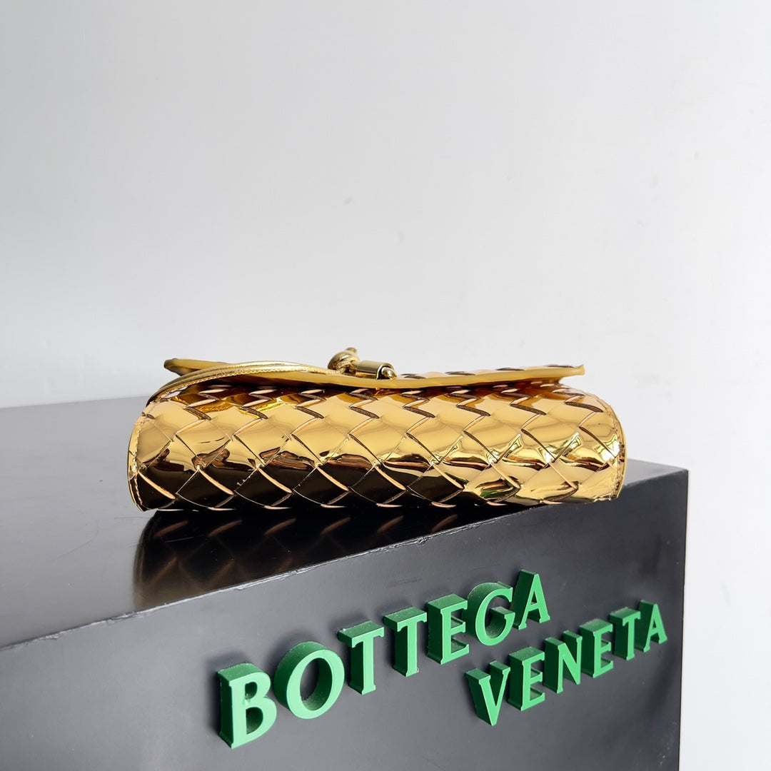 Bottega Veneta Andiamo Bag 19 in Golden Calfskin