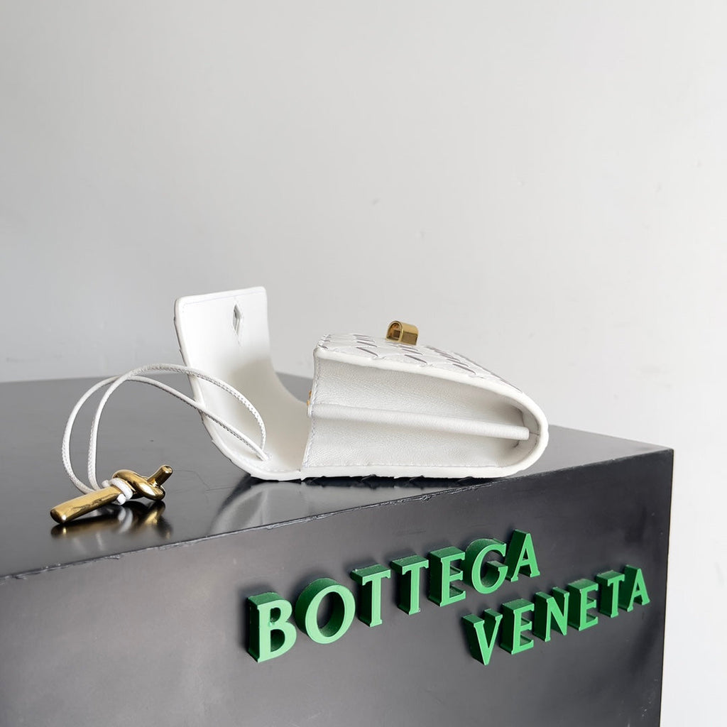 Bottega Veneta Andiamo Bag 19 in White Calfskin
