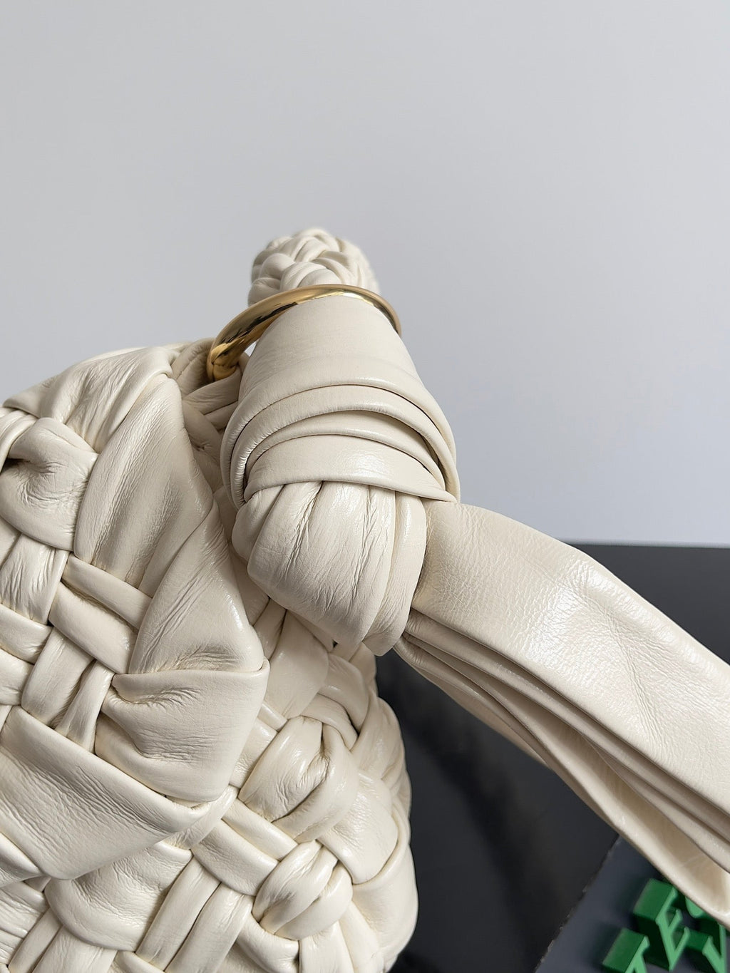 Bottega Veneta Kalimero Città 25 in Off White Calfskin Bag