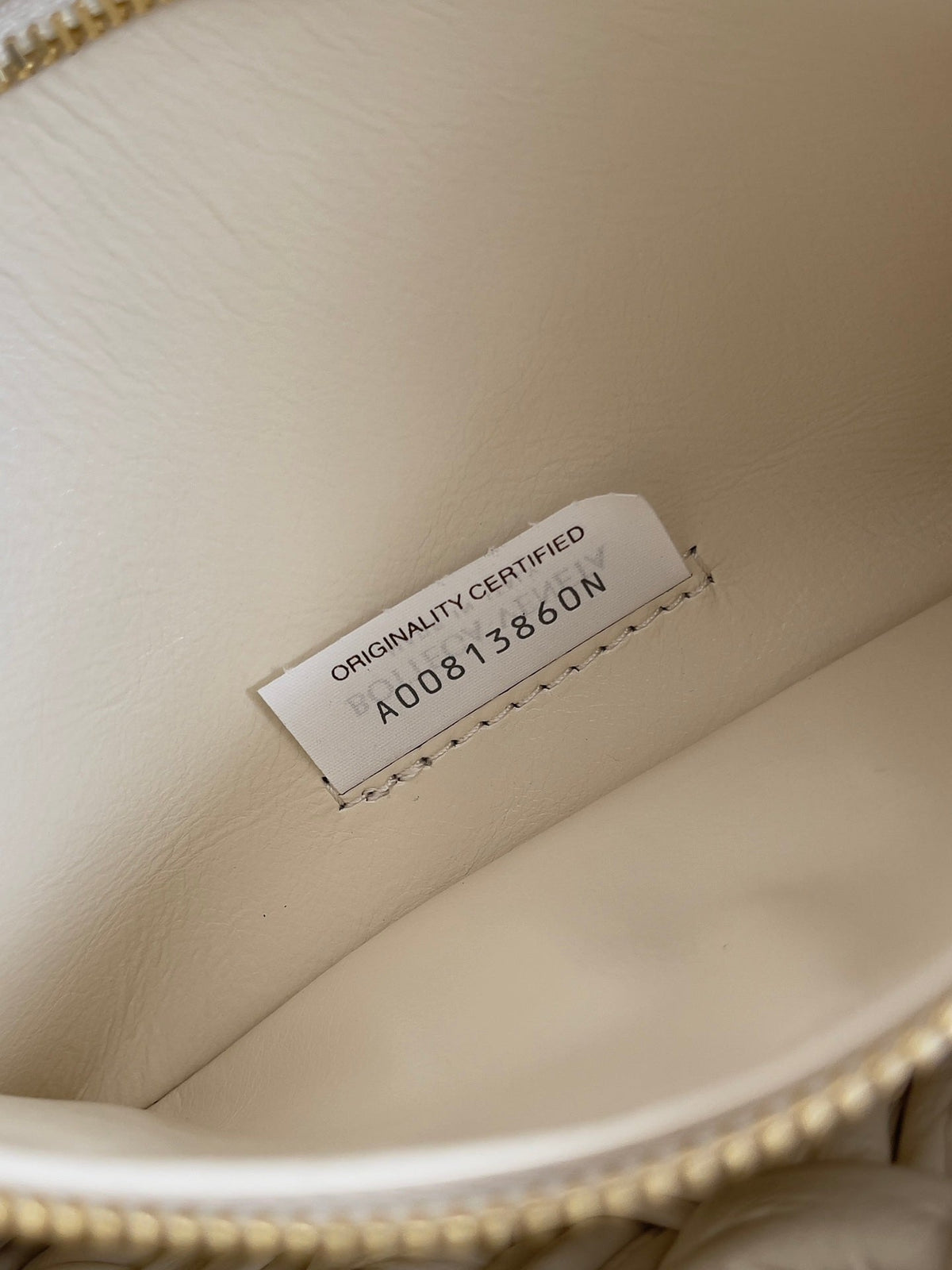 Bottega Veneta Kalimero Città 25 in Off White Calfskin Bag