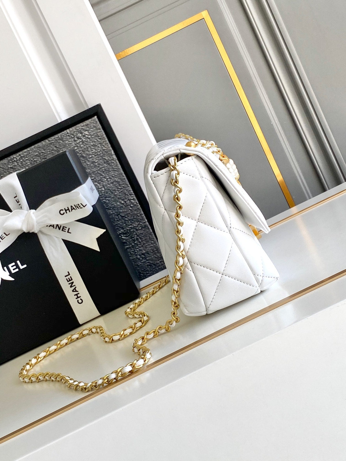 Chanel Medium 22 Flap Bag in White Lambskin Gold Hardware