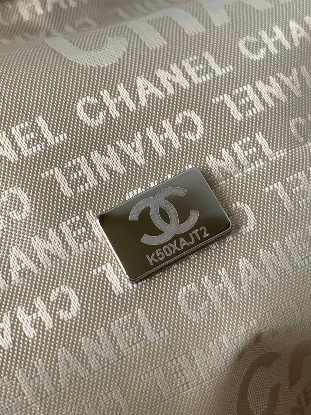 Chanel 25S Hobo Bag 40 cm in Silver Smooth Calfskin