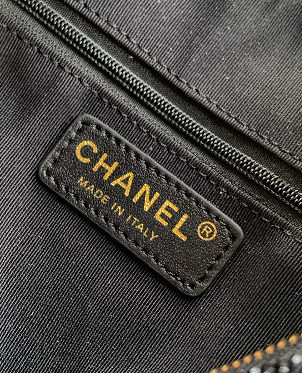 Chanel 25S Shopping Bag 18 cm in Black Rhinestone-Studded
