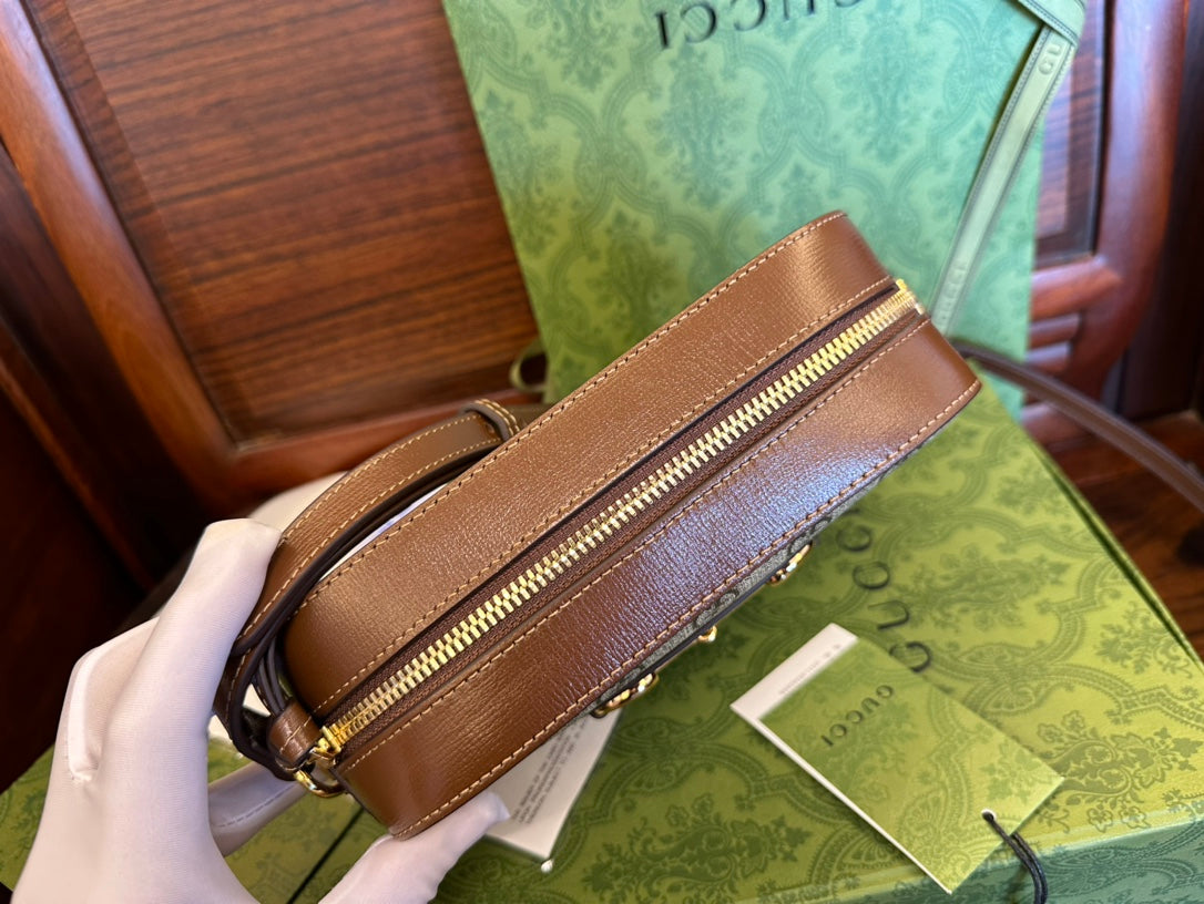 Gucci 20 Horsebit 1955 Small Bag in Beige Canvas and Brown Calfskin