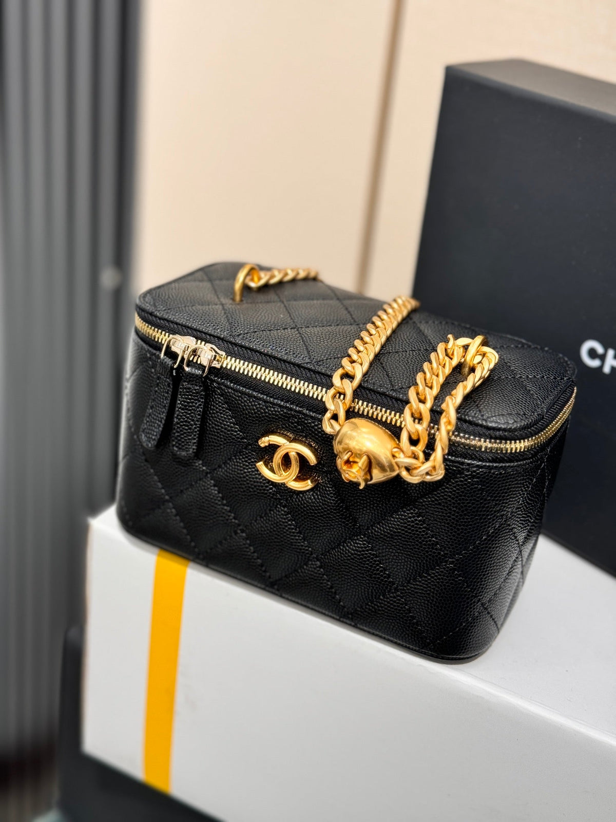 Chanel 25S Mini Vanity Bag 16 cm in Black Lambskin with Gold Hardware