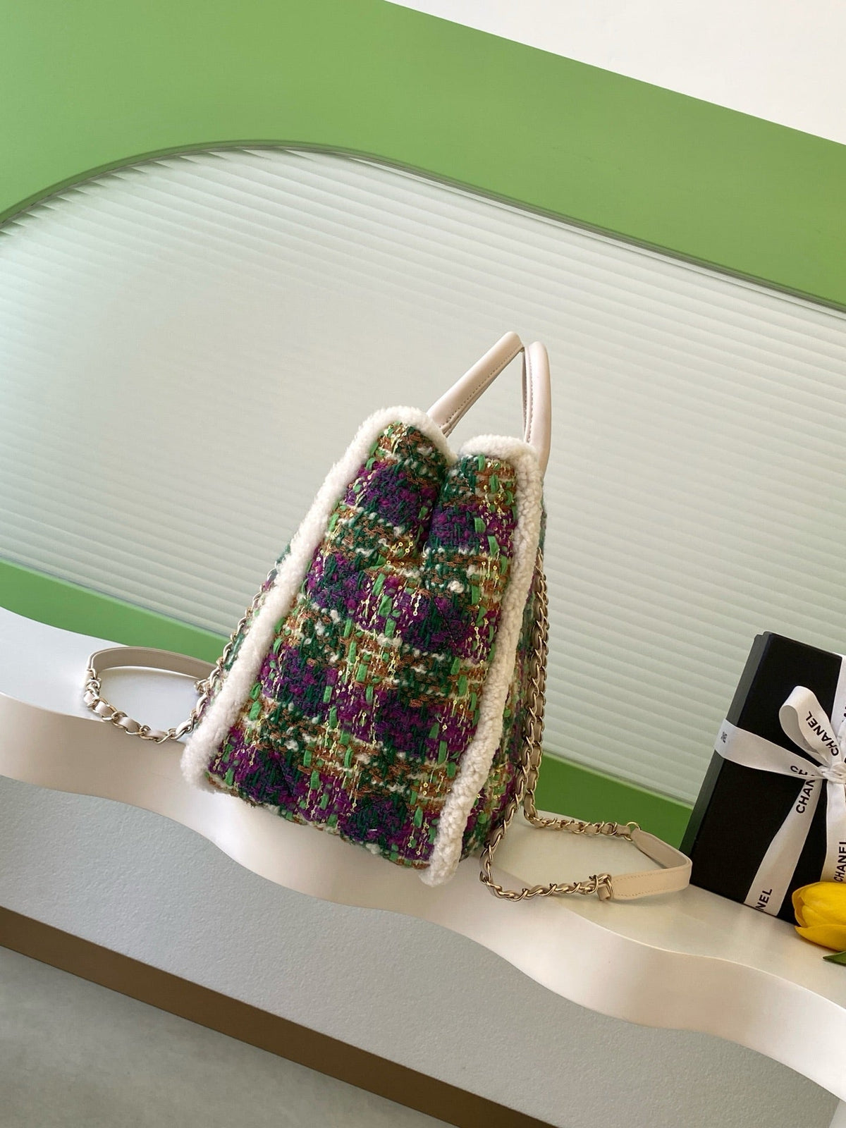 Chanel 25S Shopping Bag 40 in Multicolor Tweed