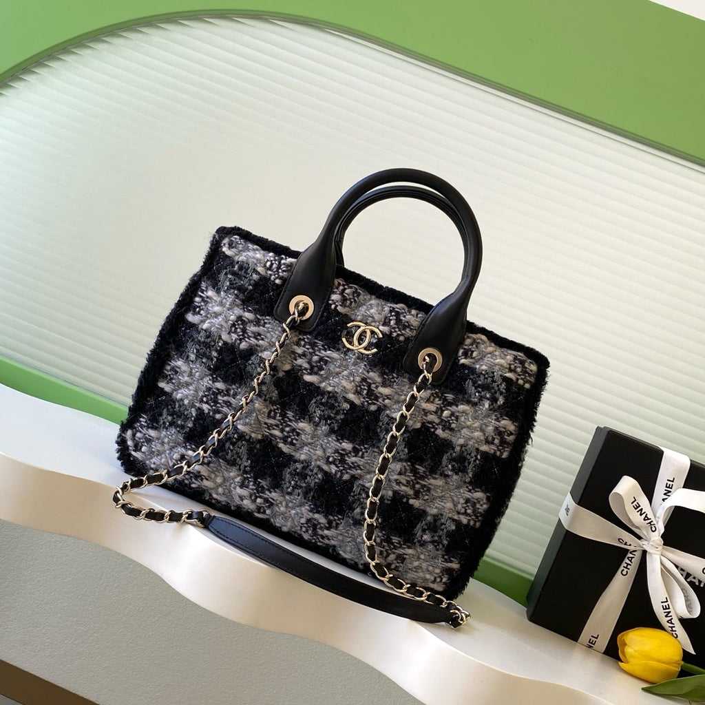 Chanel 25S Shopping Bag 34 in Black Mix Grey Tweed