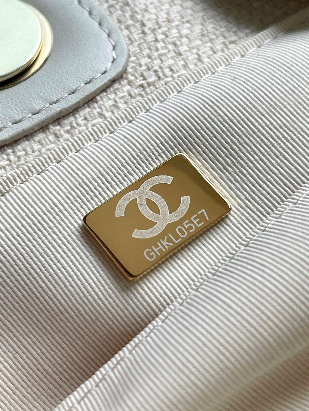 Chanel 25S Shopping Bag 35 in Cream White and Yellow Canvas