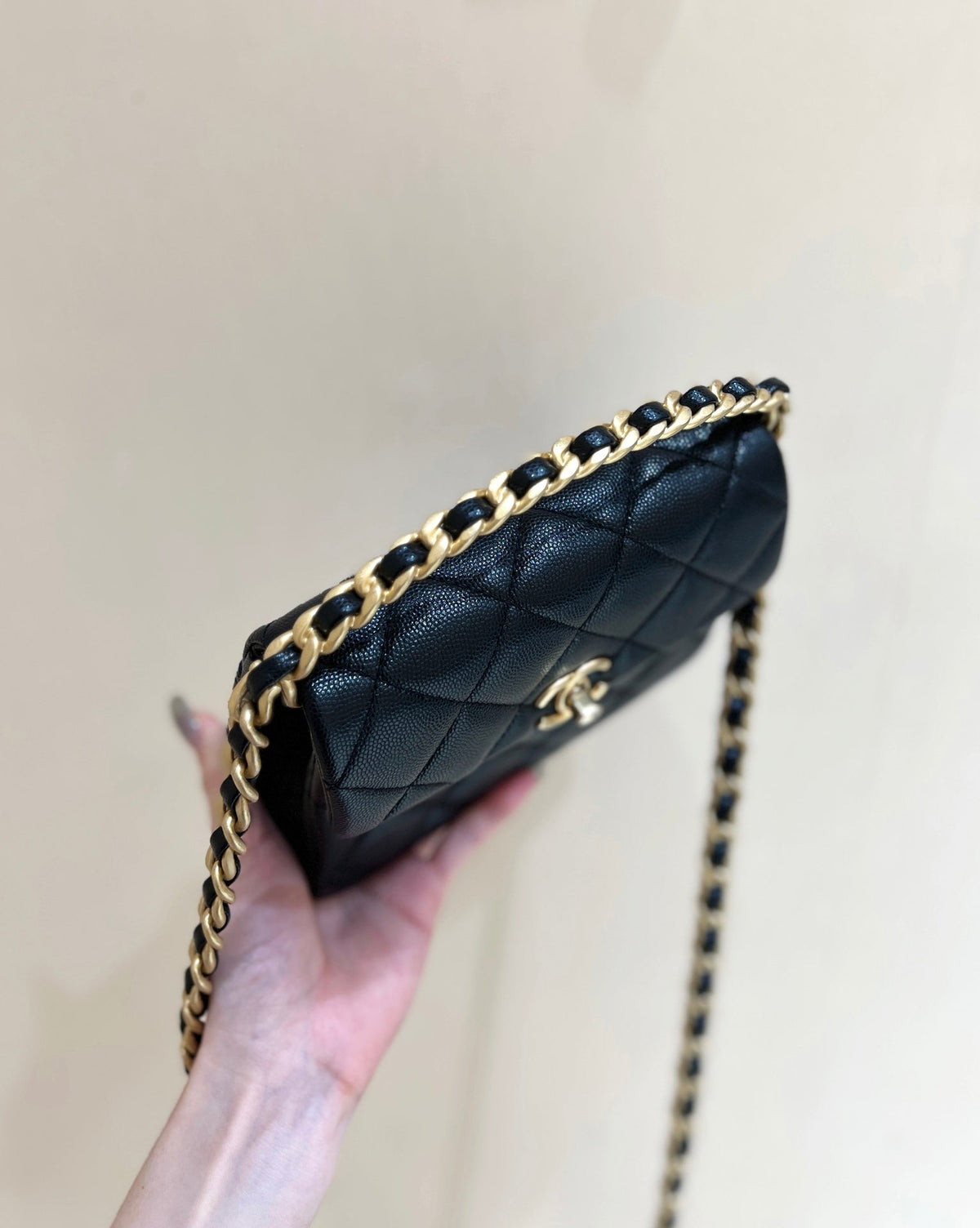 Chanel 25S Tote Crossbody Bag 19 in Black Calfskin with Metal Handle