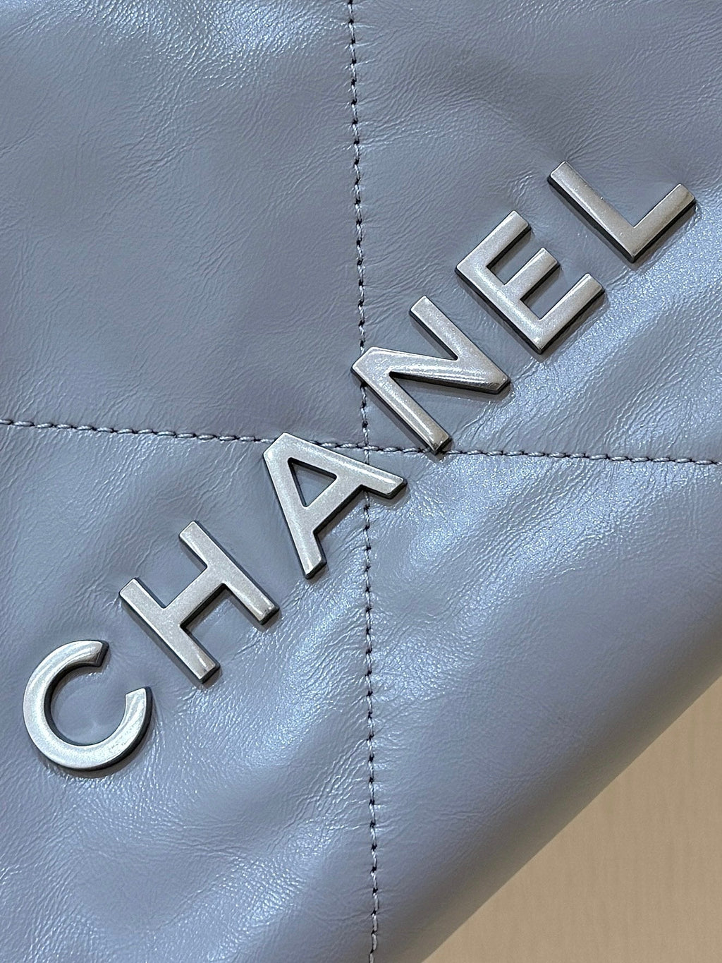 Chanel 25S Hobo Mini Bag 20 in Grey Lambskin