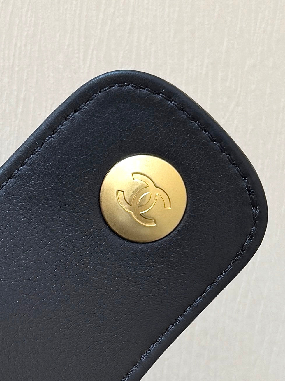 Chanel 25S Large Hobo Bag 36 in Black Calfskin Gold Hardware