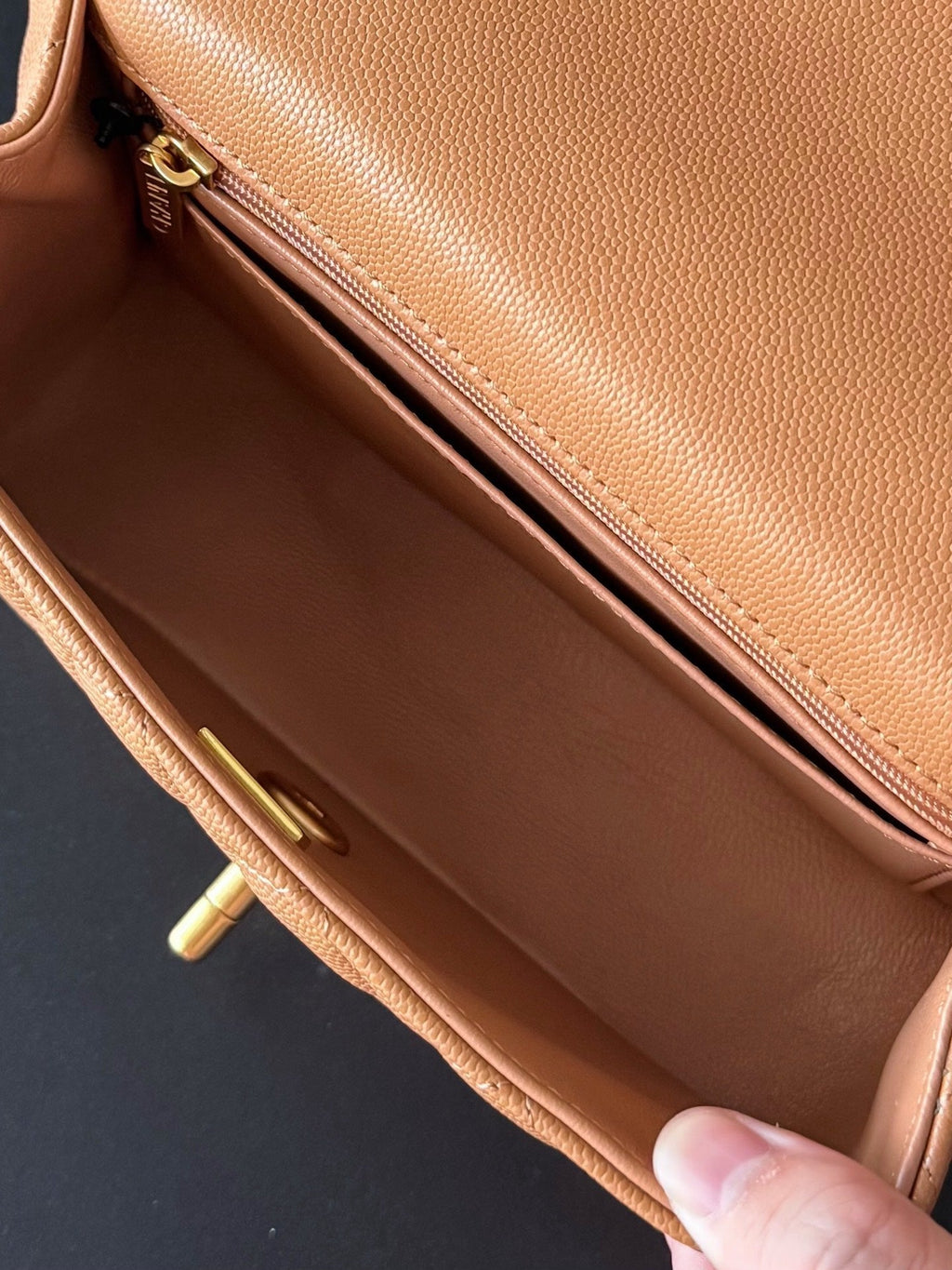 Chanel 25S Flap Bag 20 cm in Light Brown Caviar Leather with Gold Hardware