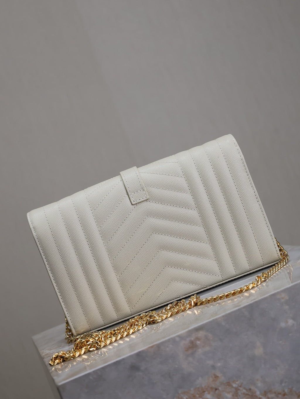 Saint Laurent Envelope Chain Bag 22 in Light Gray Lambskin Gold Hardware