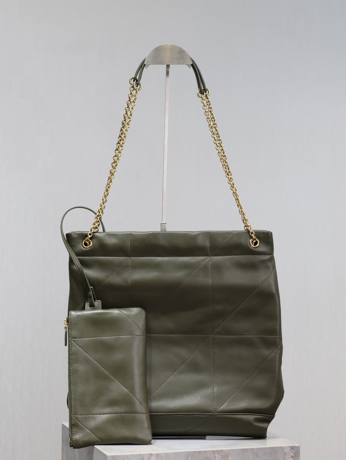 Saint Laurent Jamie Pochon 38 in Army Green Lambskin Gold Hardware Bag