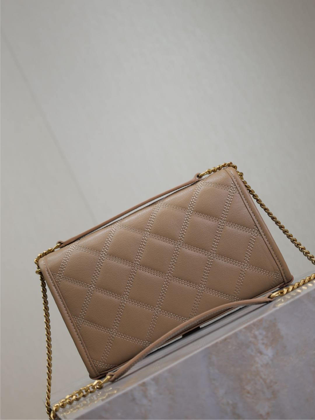 Saint Laurent Becky 22 in Medium Brown Quilted Lambskin Gold Hardware Bag