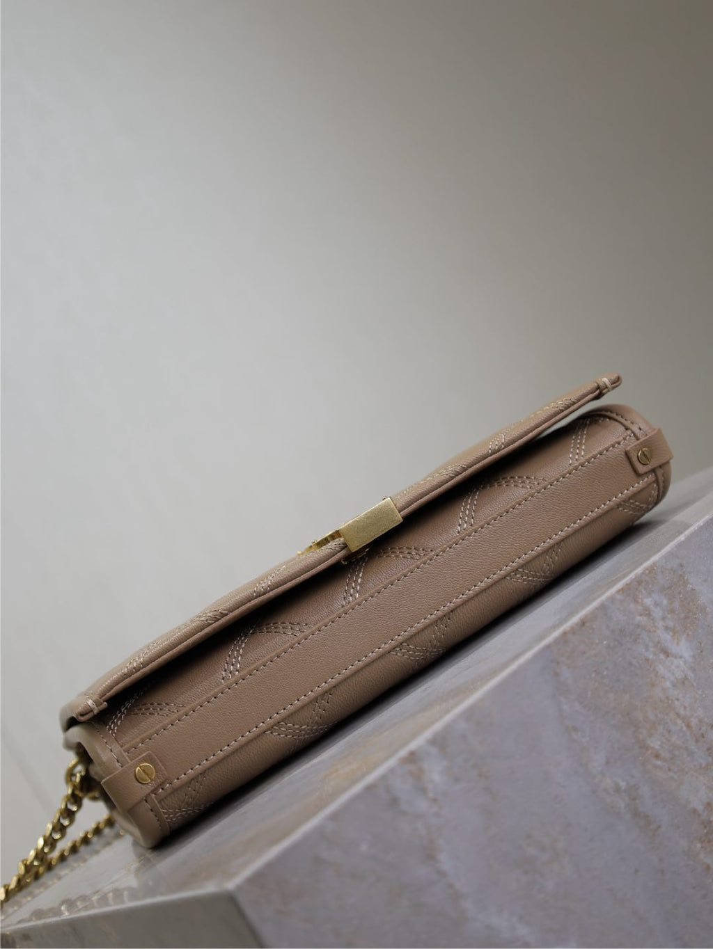 Saint Laurent Becky 22 in Medium Brown Quilted Lambskin Gold Hardware Bag
