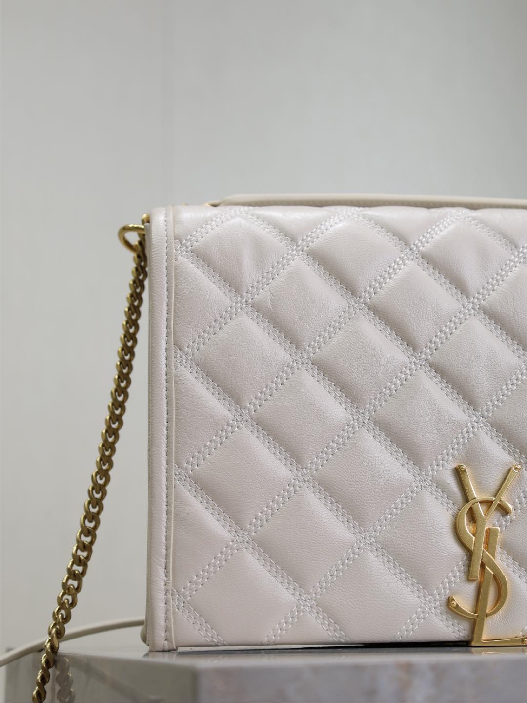 Saint Laurent Becky 26 in White Quilted Lambskin Gold Hardware Bag