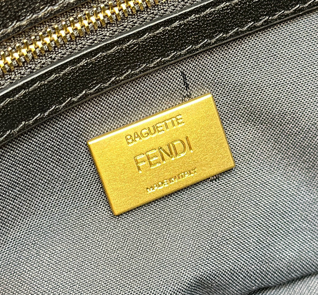 Baguette 27 in Black Smooth Calfskin Gold Hardware